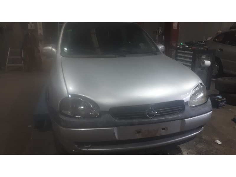opel corsa b del año 1997