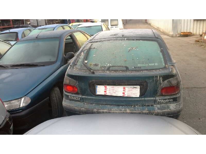 renault megane i berlina hatchback (ba0) del año 1997