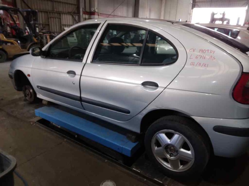 renault megane i fase 2 berlina (ba0) del año 1999