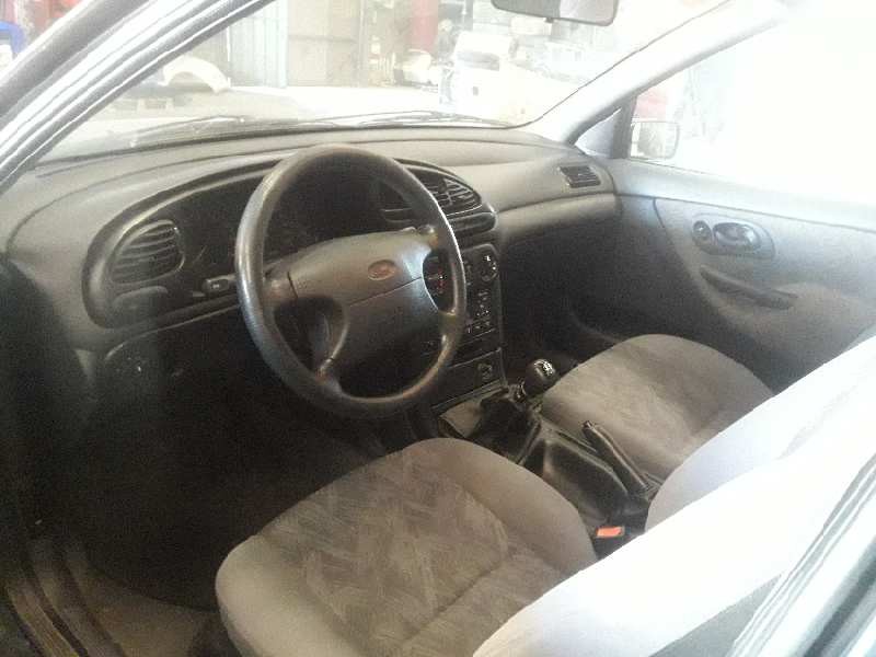 ford mondeo berlina (gd) del año 1998