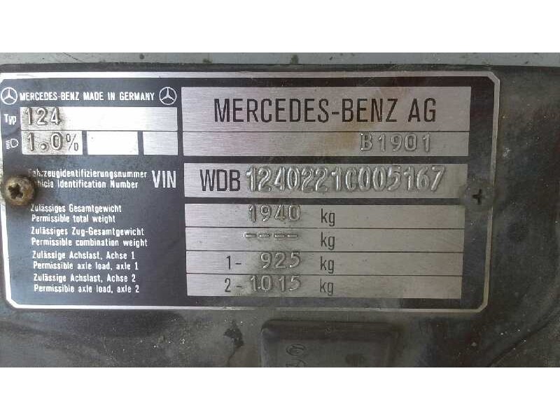 mercedes-benz clase e (w124) berlina del año 1994