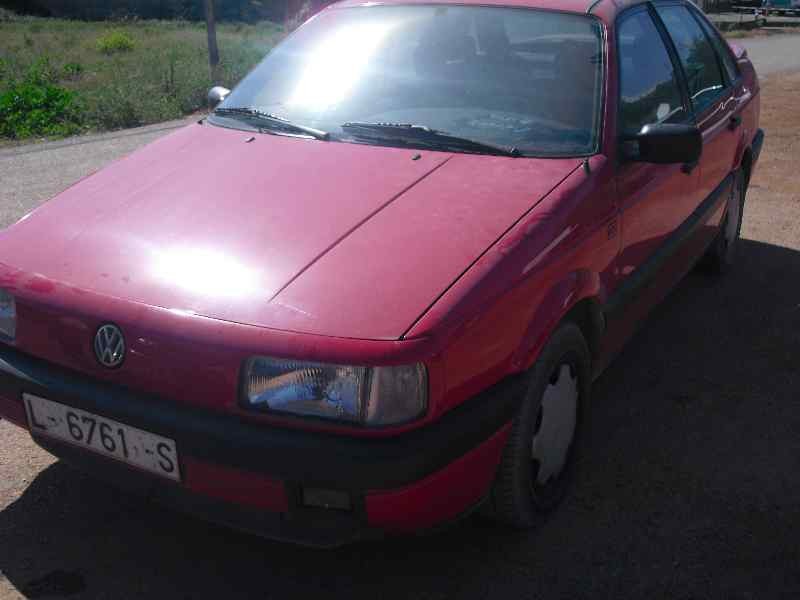volkswagen passat berlina (312) del año 1988
