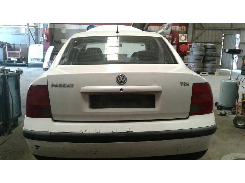 volkswagen passat berlina (3b2) del año 1998