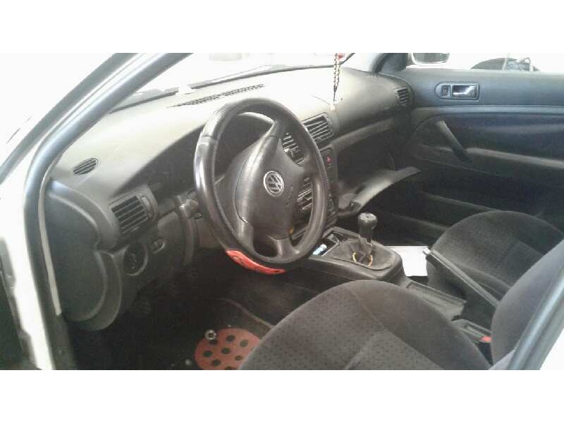 volkswagen passat berlina (3b2) del año 1998