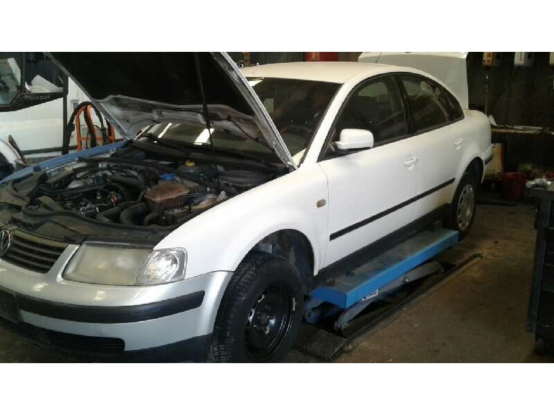 volkswagen passat berlina (3b2) del año 1998