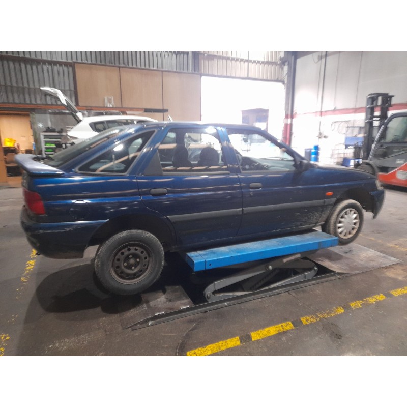 ford escort berlina del año 1995 ford escort berlina del año 1995