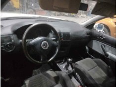 volkswagen golf iv berlina (1j1) del año 1999 2