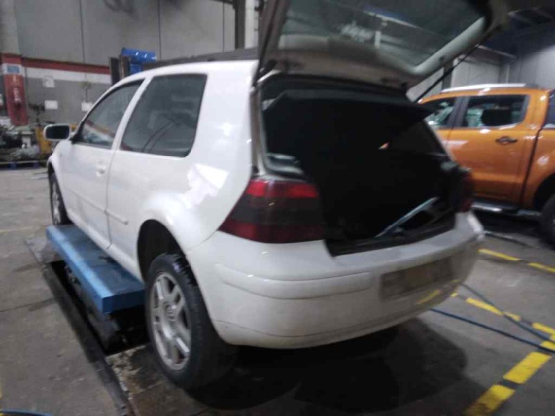 volkswagen golf iv berlina (1j1) del año 1999
