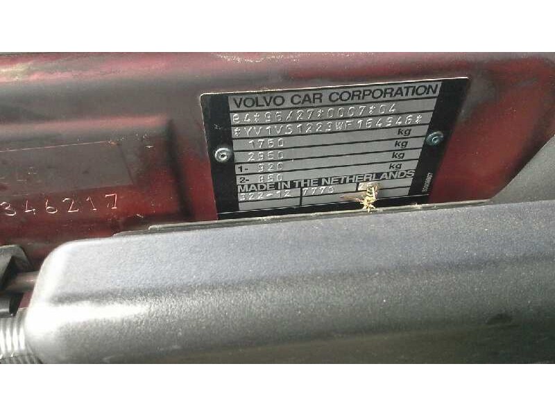 volvo s40 berlina del año 1997