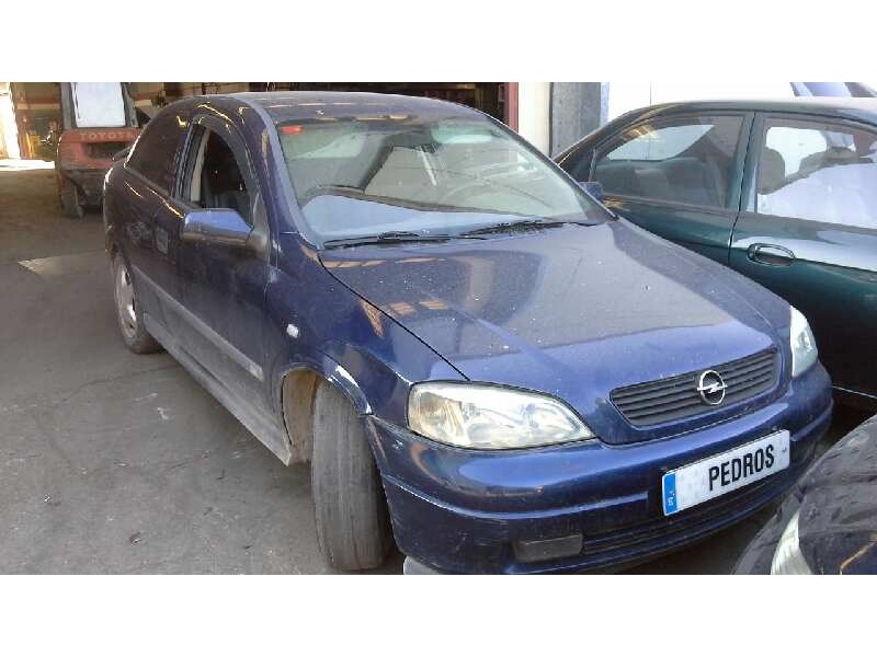 opel astra g berlina del año 1999
