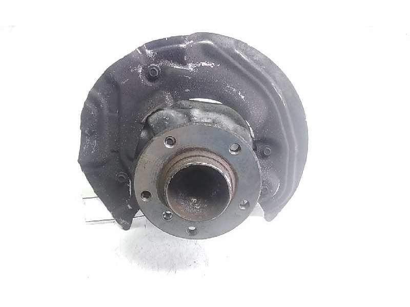 Recambio de mangueta delantera izquierda para bmw serie 1 berlina (e81/e87) 118d referencia OEM IAM 6764440303  