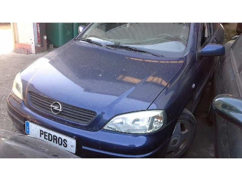 opel astra g berlina del año 1999