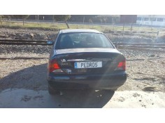 ford focus berlina (cak) del año 2000 2