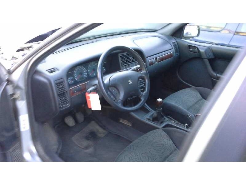 citroën xantia berlina del año 1999