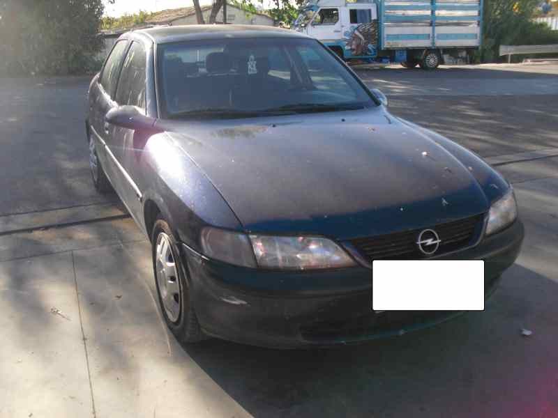 opel vectra b berlina del año 1998