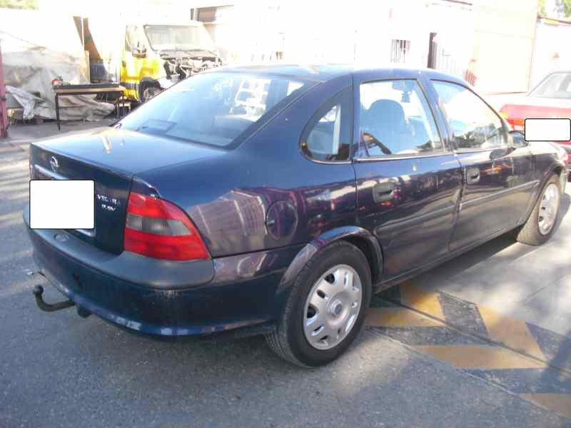 opel vectra b berlina del año 1998