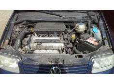 volkswagen polo berlina (6n2) del año 2000 2