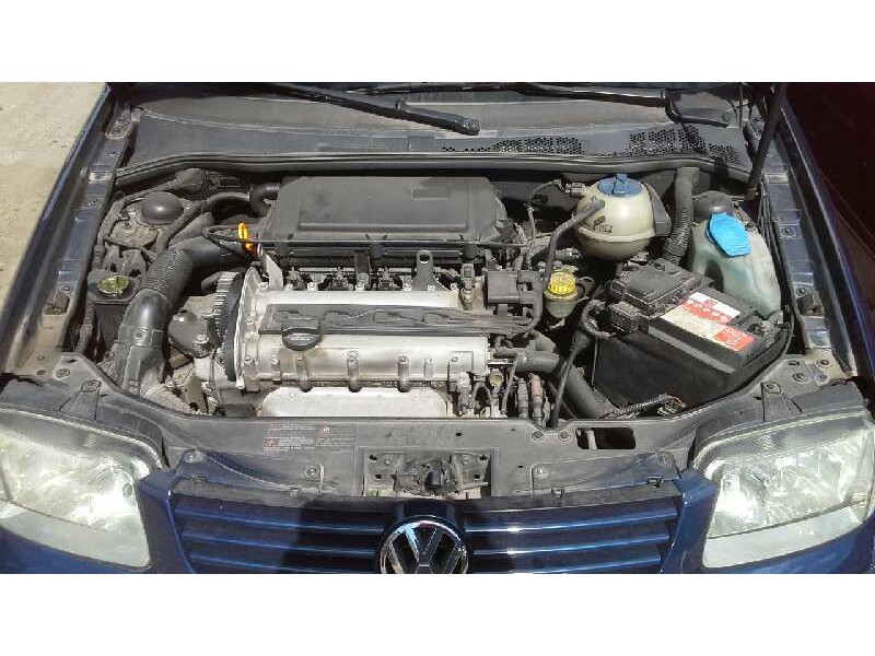 volkswagen polo berlina (6n2) del año 2000