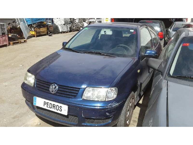 volkswagen polo berlina (6n2) del año 2000