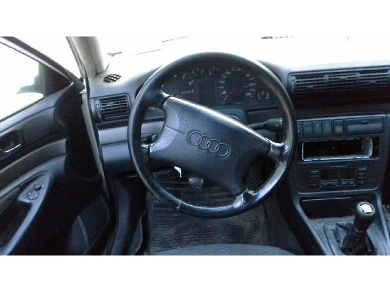 audi a4 berlina (b5) del año 1996