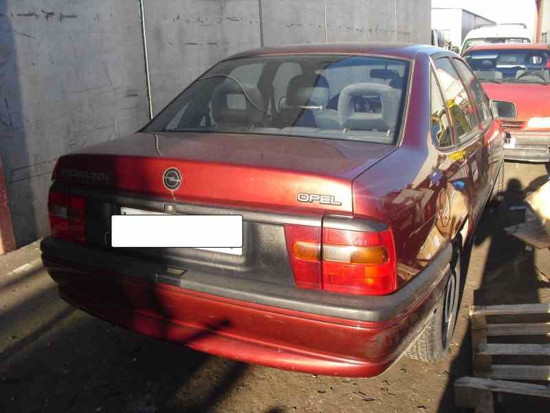 opel vectra a del año 1995