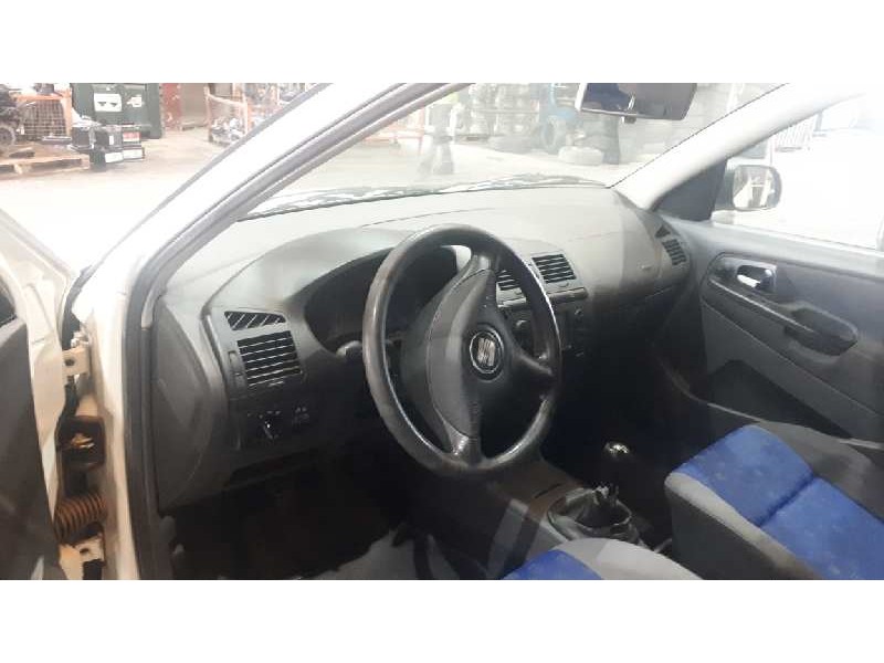 seat ibiza (6k1) del año 2000