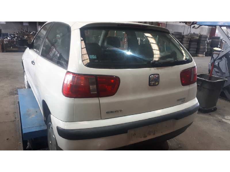 seat ibiza (6k1) del año 2000