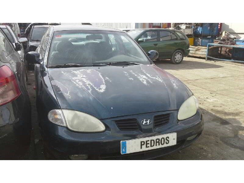 hyundai lantra berlina (rd) del año 2000