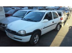 opel corsa b del año 2000