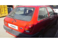 ford fiesta berlina del año 1996 2