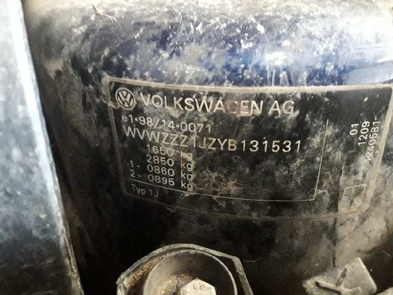 volkswagen golf iv berlina (1j1) del año 2000