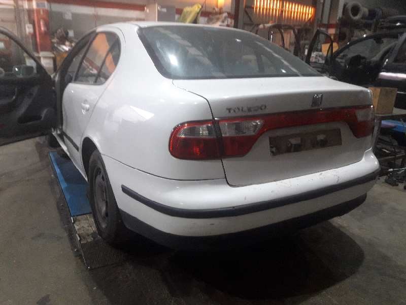 seat toledo (1m2) del año 1999
