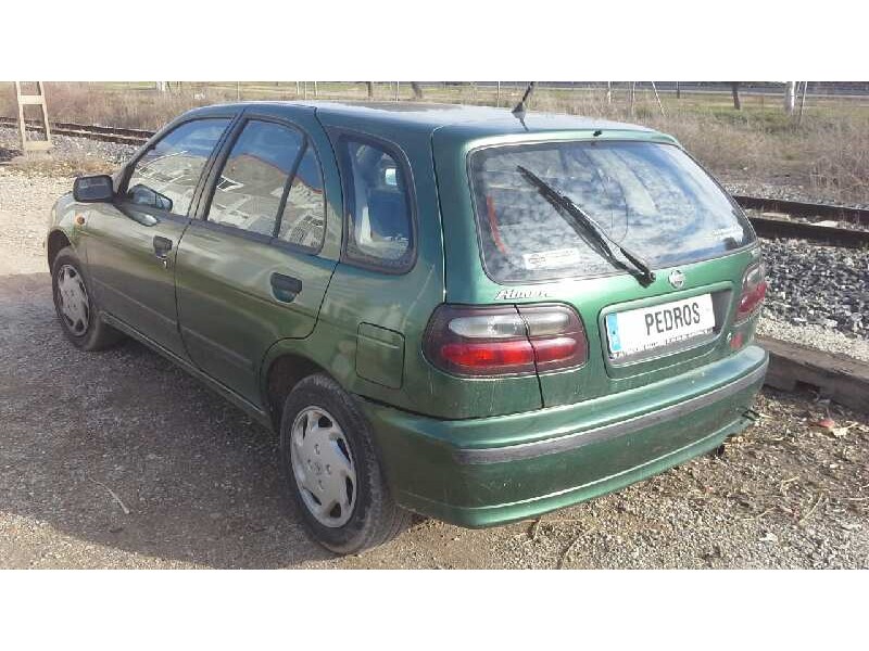 nissan almera (n15) del año 2000