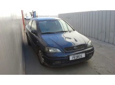 opel astra g berlina del año 2000
