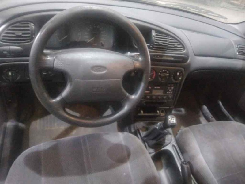 ford mondeo berlina (gd) del año 1997