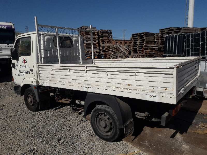 nissan cabstar e del año 1999
