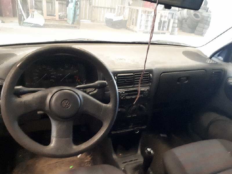 volkswagen polo berlina (6n1) del año 1997