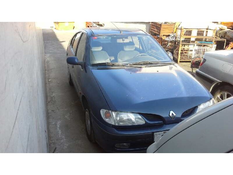 renault megane i berlina hatchback (ba0) del año 1998