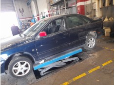 volvo s40 berlina del año 1999 2