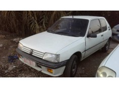 peugeot 205 berlina del año 1991