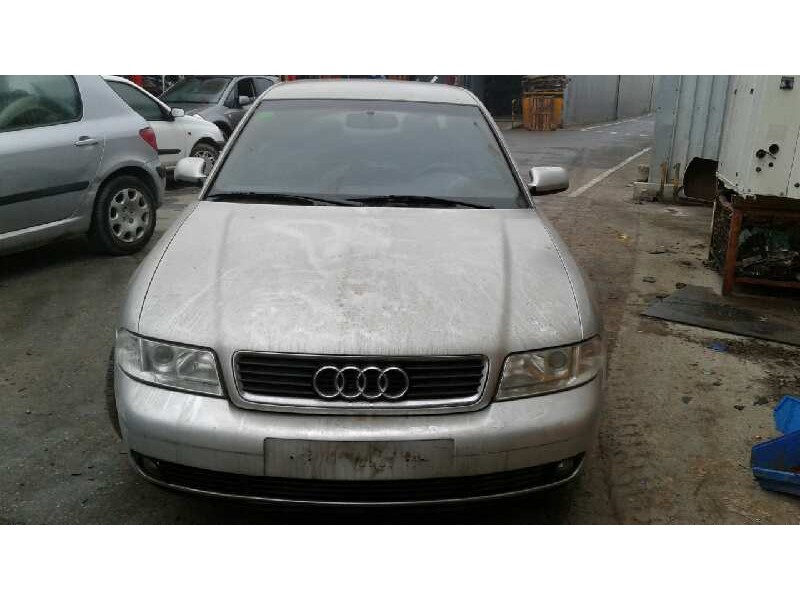 audi a4 berlina (b5) del año 2000