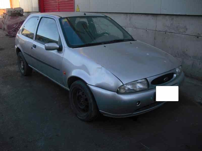 ford fiesta berlina del año 1997