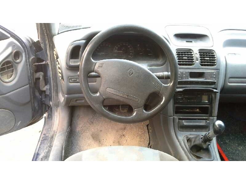 renault laguna (b56) del año 1995