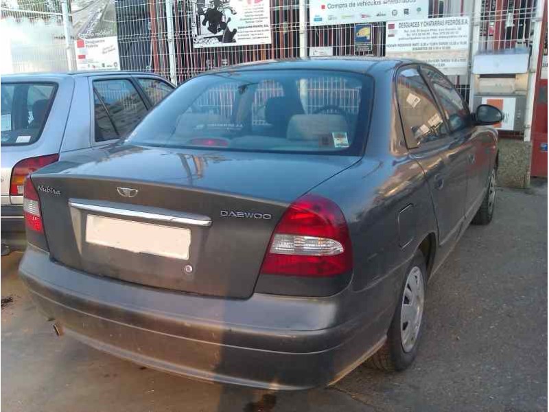 daewoo nubira berlina del año 1999