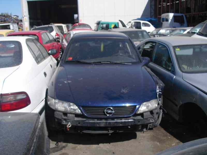 opel vectra b berlina del año 1998