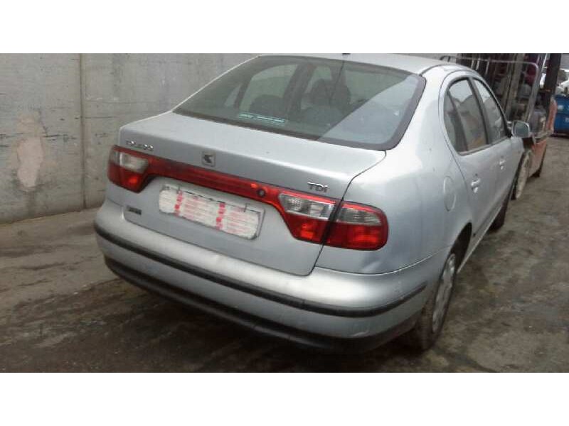 seat toledo (1m2) del año 1999