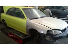 hyundai lantra berlina (rd) del año 1998 2