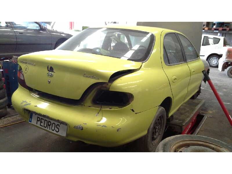hyundai lantra berlina (rd) del año 1998