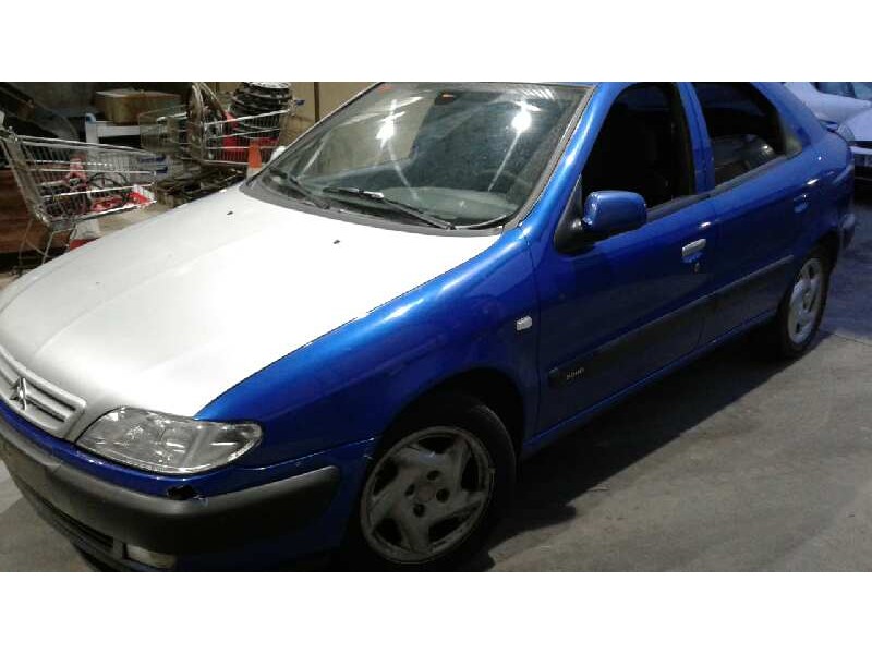 citroën xsara berlina del año 2000