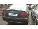 TOYOTA AVENSIS BERLINA (T 22)